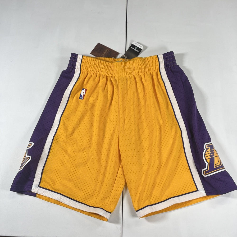 Mitchell & Ness NBA Swingman Shorts Los Angeles Lakers 2009 Kobe Men's L NWT